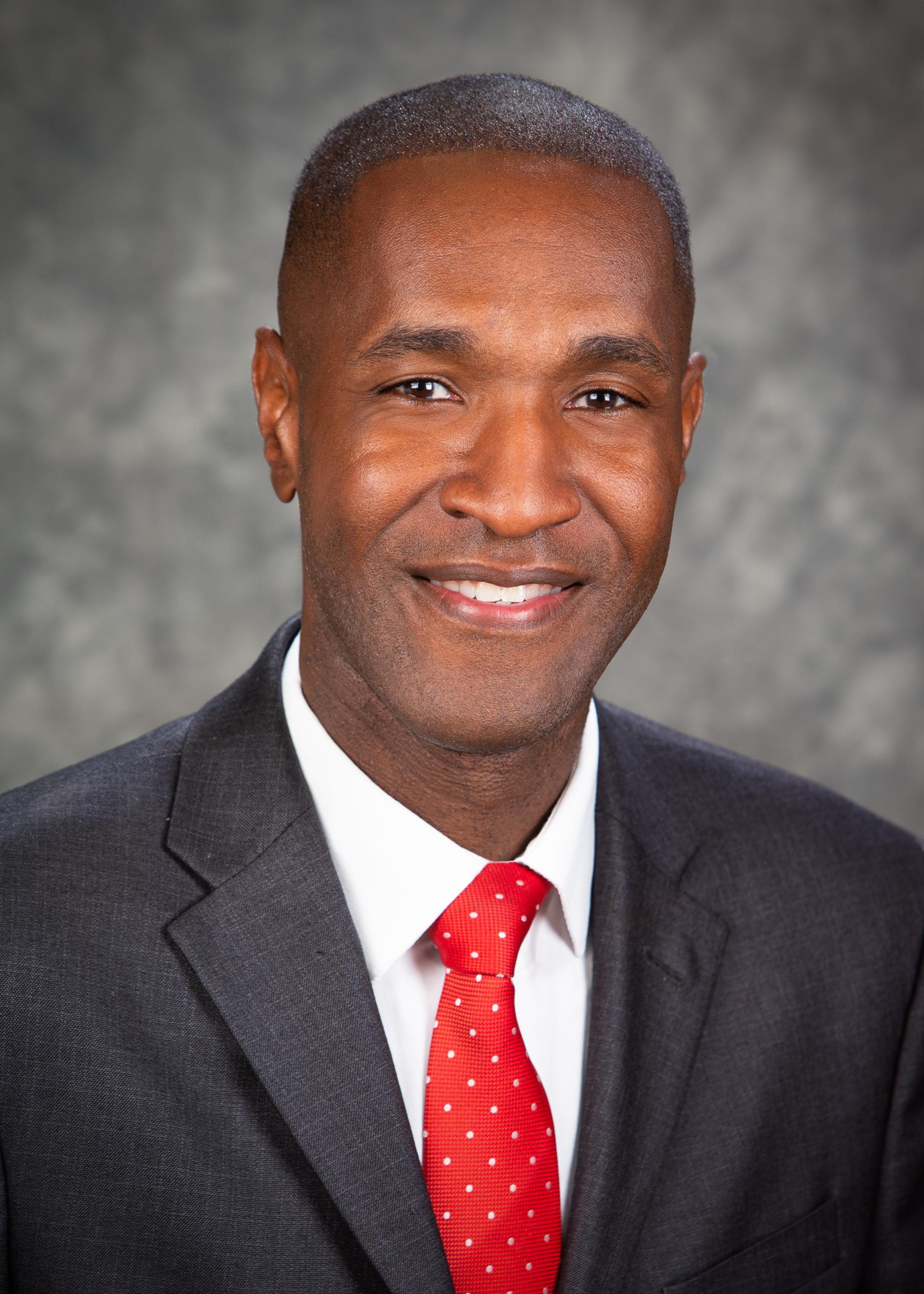 D5Commissioner Headshot 4x3